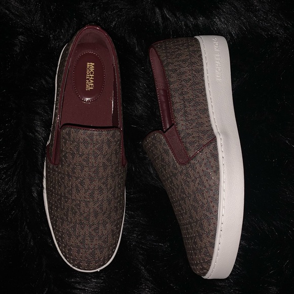 KEATON SLIP ON SHOES - Picture 3 of 5